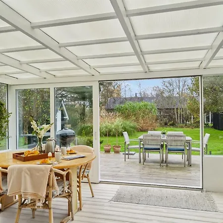 Jannike - 150m From The Sea By Interhome *